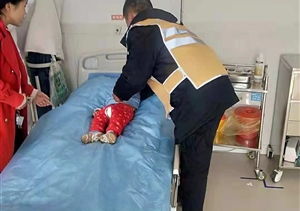 時(shí)間就是生命！特保隊員護送受傷嬰兒就醫 ——星橋市容項目緊急護