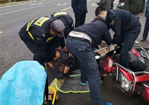 突發(fā)交通事故，應急處置規范 --金橋輔警項目協(xié)助處置交通事故